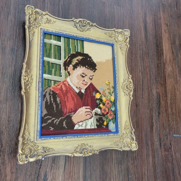 Vtg Framed Needlepoint Old Fashion Girl Embroidering Wall Decor Art Romantic - Picture 2 of 15